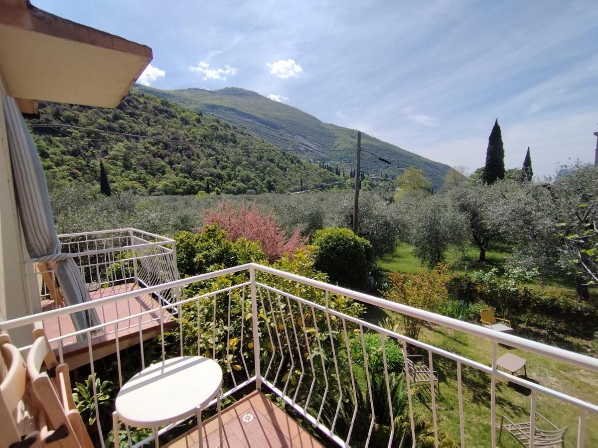 Casa Di Nin Apartment Torbole Sul Garda Екстериор снимка